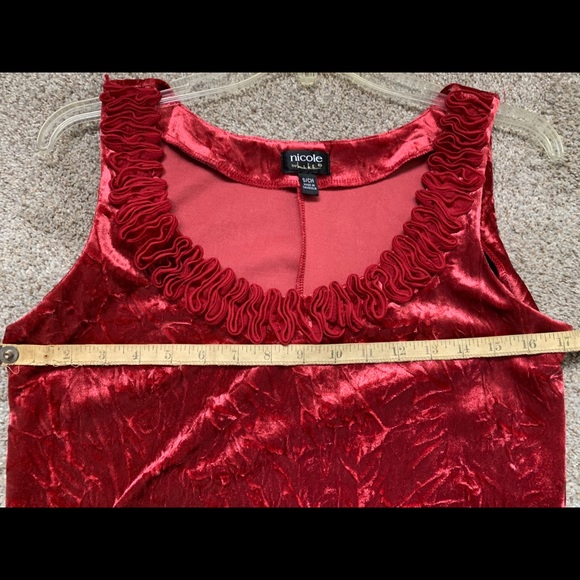 Vintage 90s Red Velvet dress - Picture 3 of 5